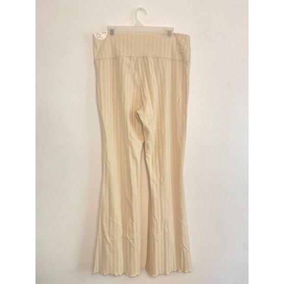 Offline By Aerie Beige Ribbed High-Waist Flared Pants XXL - Picture 2 of 7